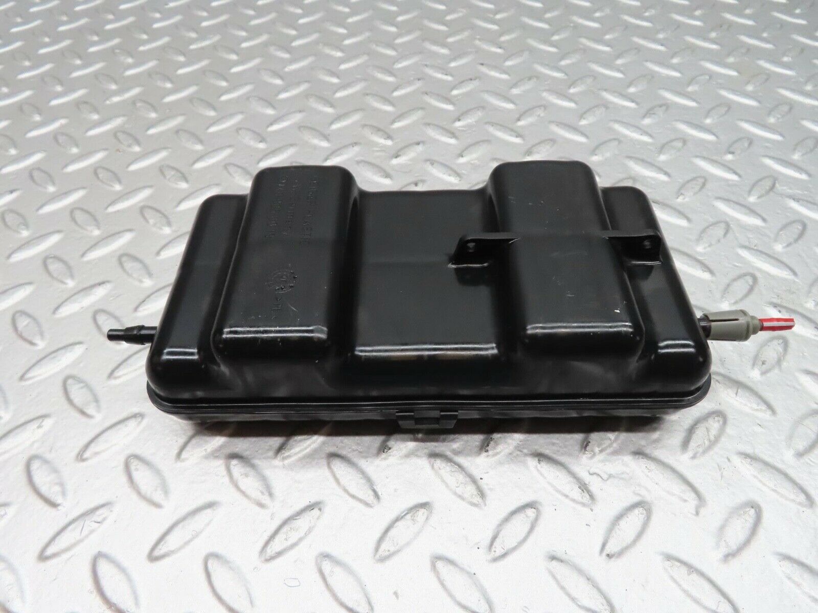 14923 Mercedes-Benz W140 S320 Vacuum Reservoir Tank 1408050019