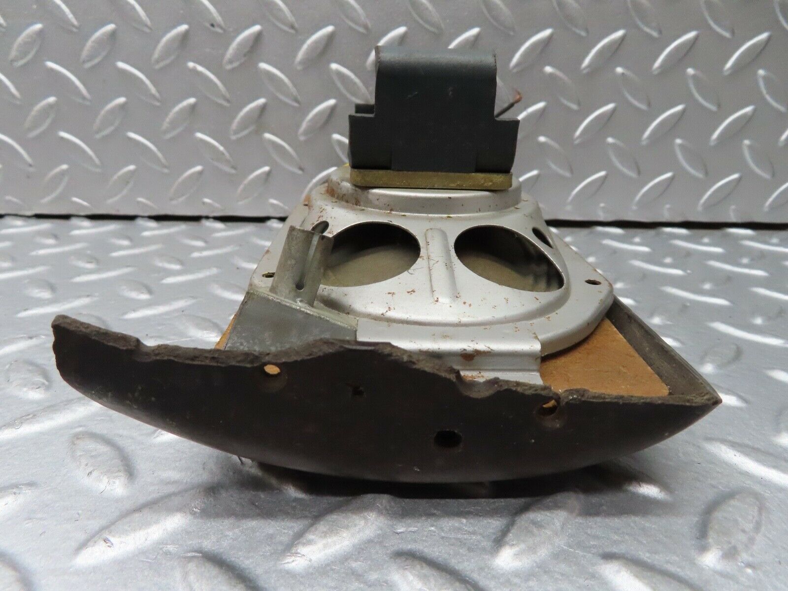 18673 Mercedes-Benz W120 W121 Ponton Radio Speaker