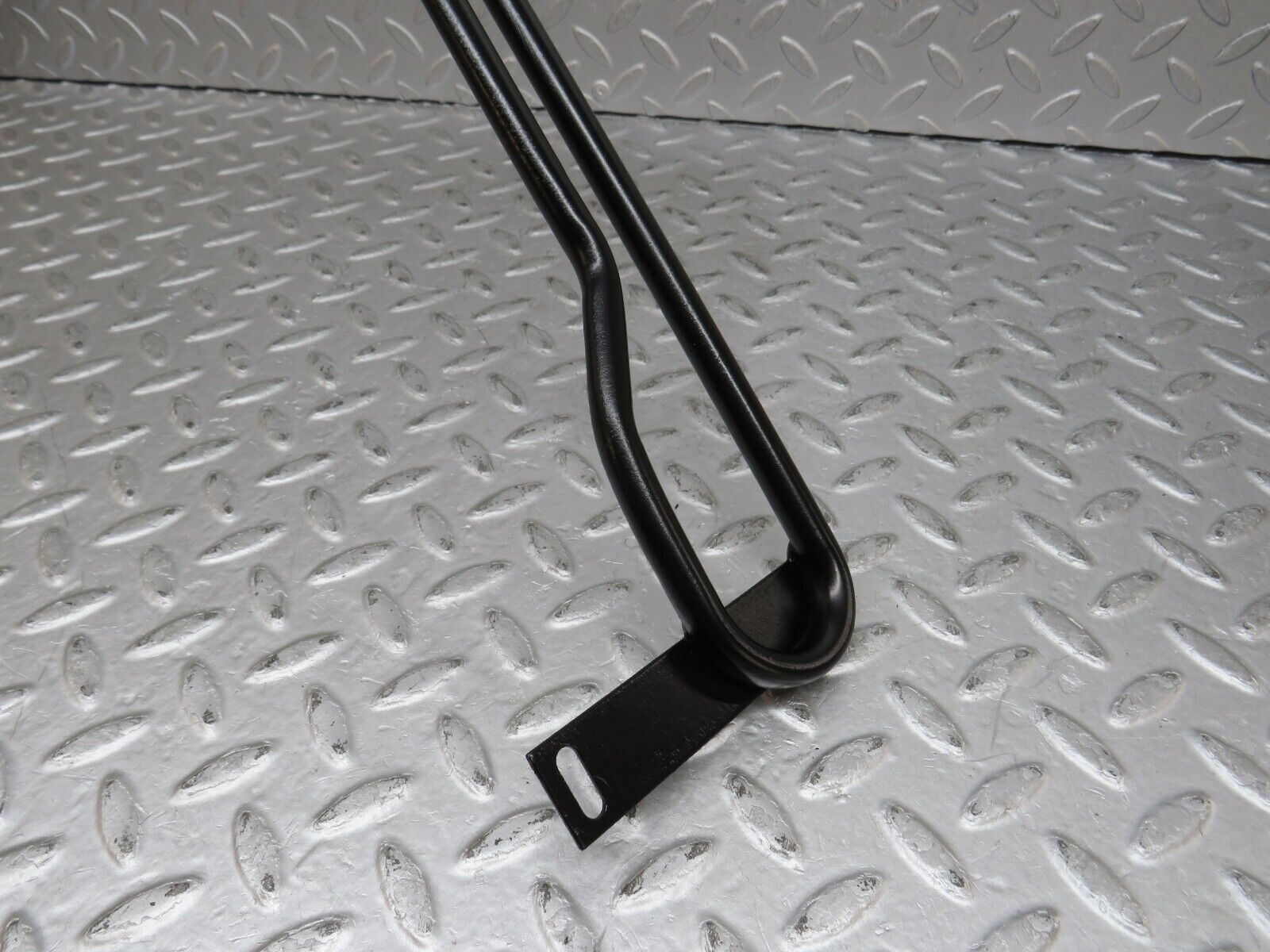 36375 Mercedes-Benz W126 420SE Oil Cooling Line Pipe