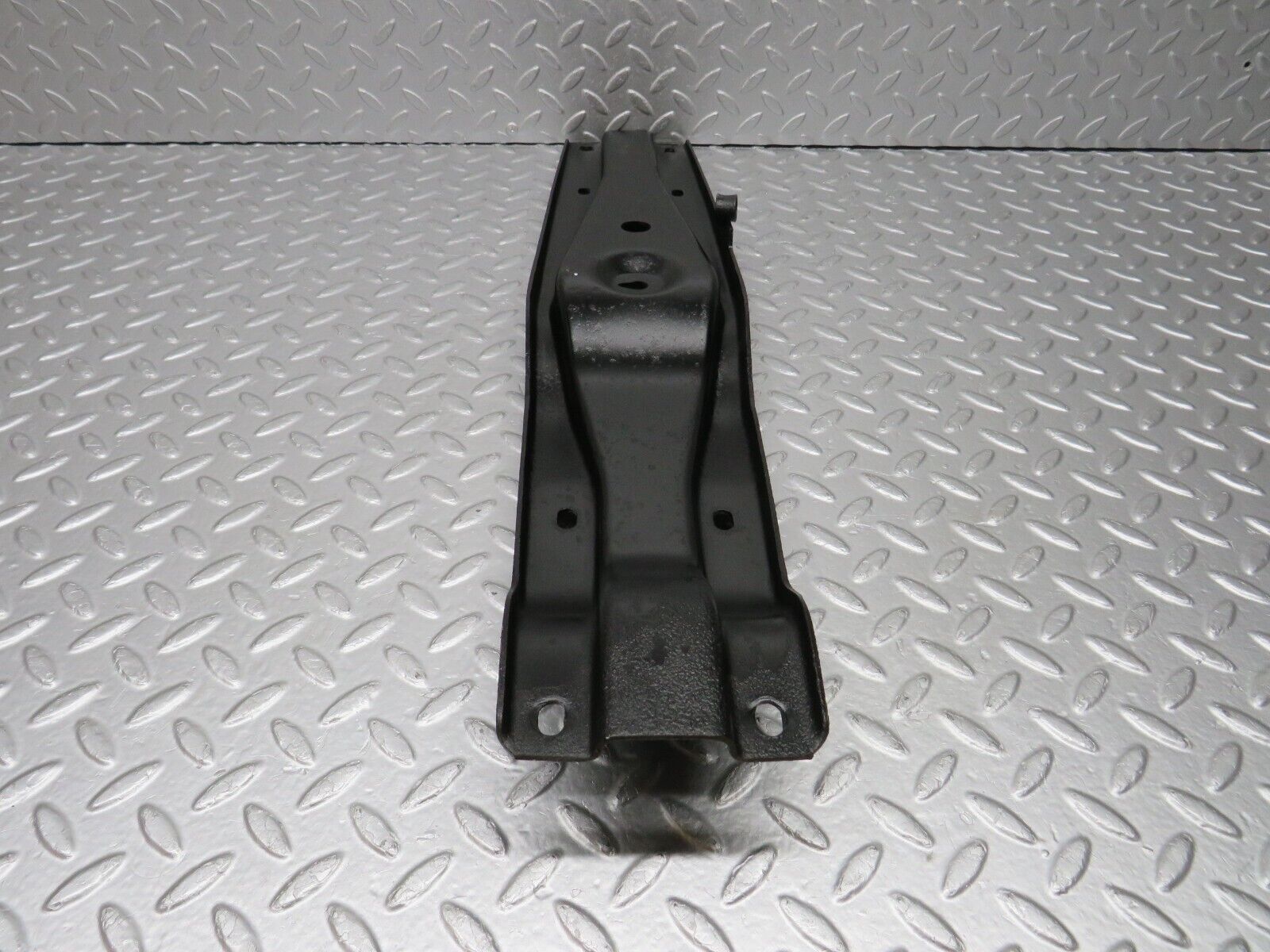 40386 Mercedes-Benz W110 230 Gearbox Mount Bracket