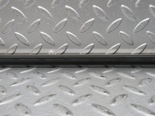 32110 Mercedes-Benz W123 230E Front Right Door Centre Moulding Trim