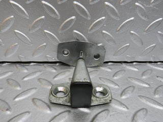 29572 Mercedes-Benz W124 230E Door Lock Latch