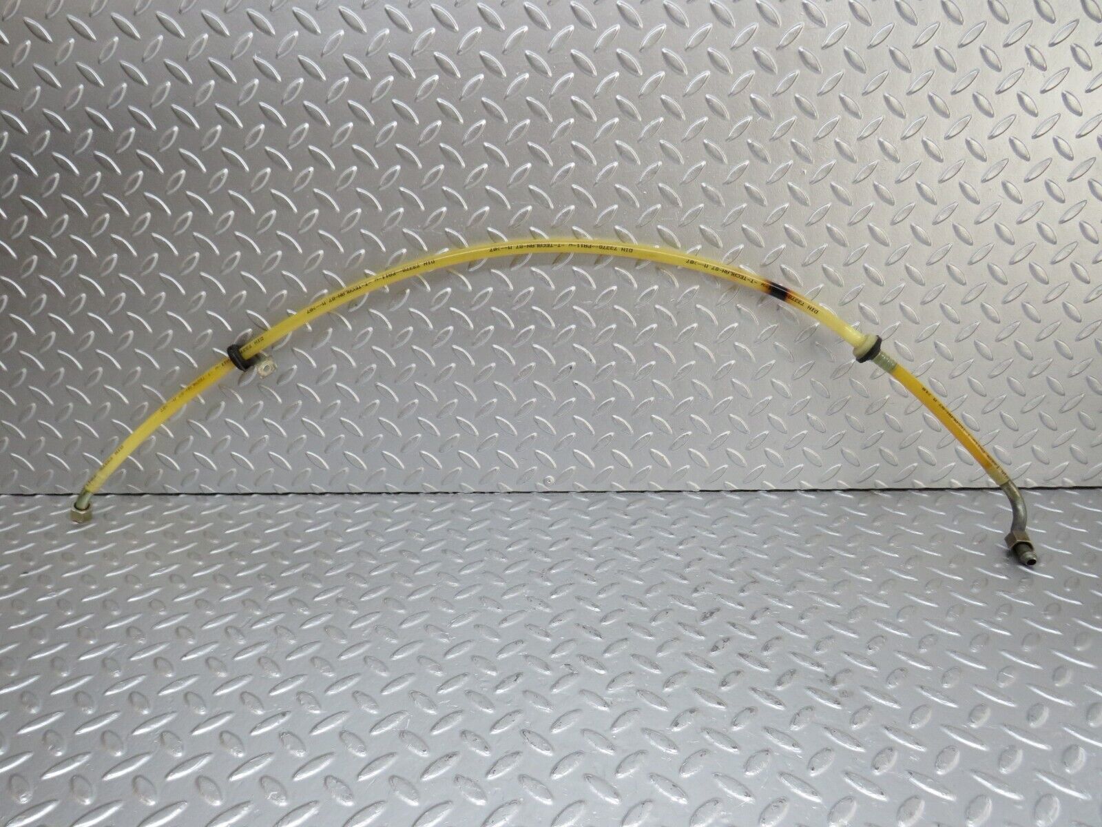 33812 Mercedes-Benz W201 190E 2.0L Brake Servo Vacuum Pipe