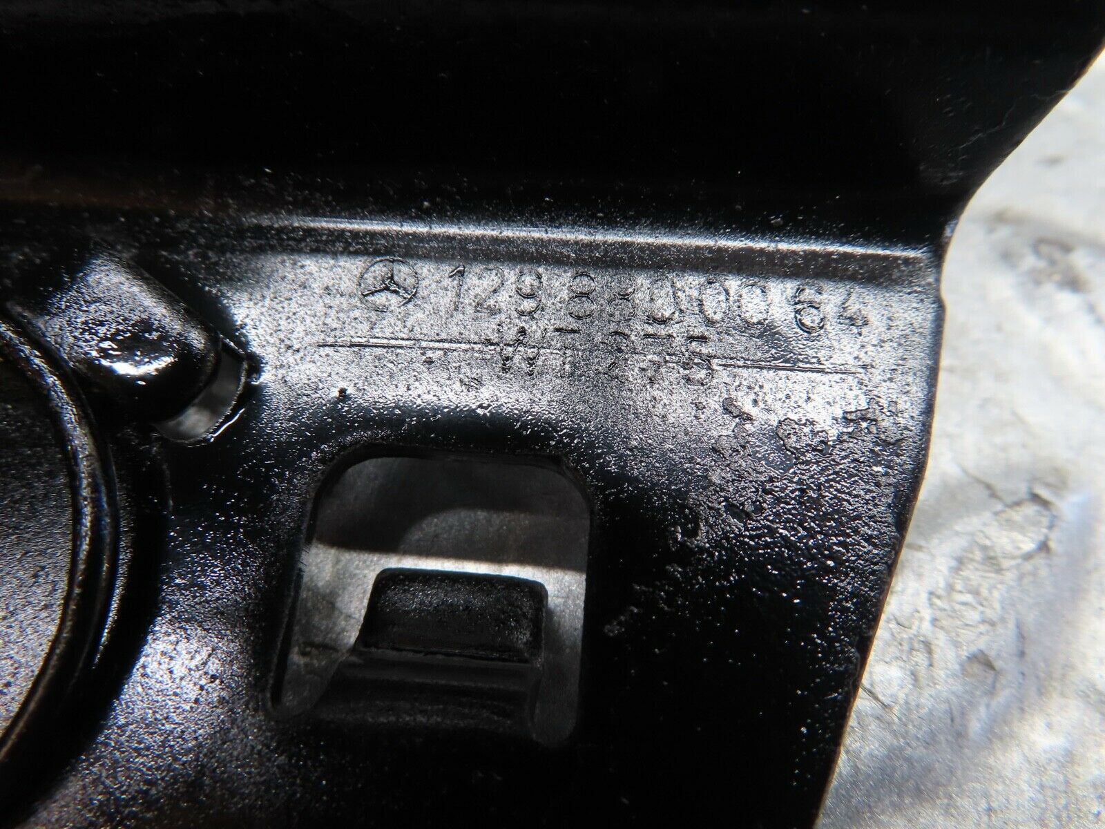 19758 Mercedes-Benz C140 CL420 Coupe Bonnet Release Latch 1298800064