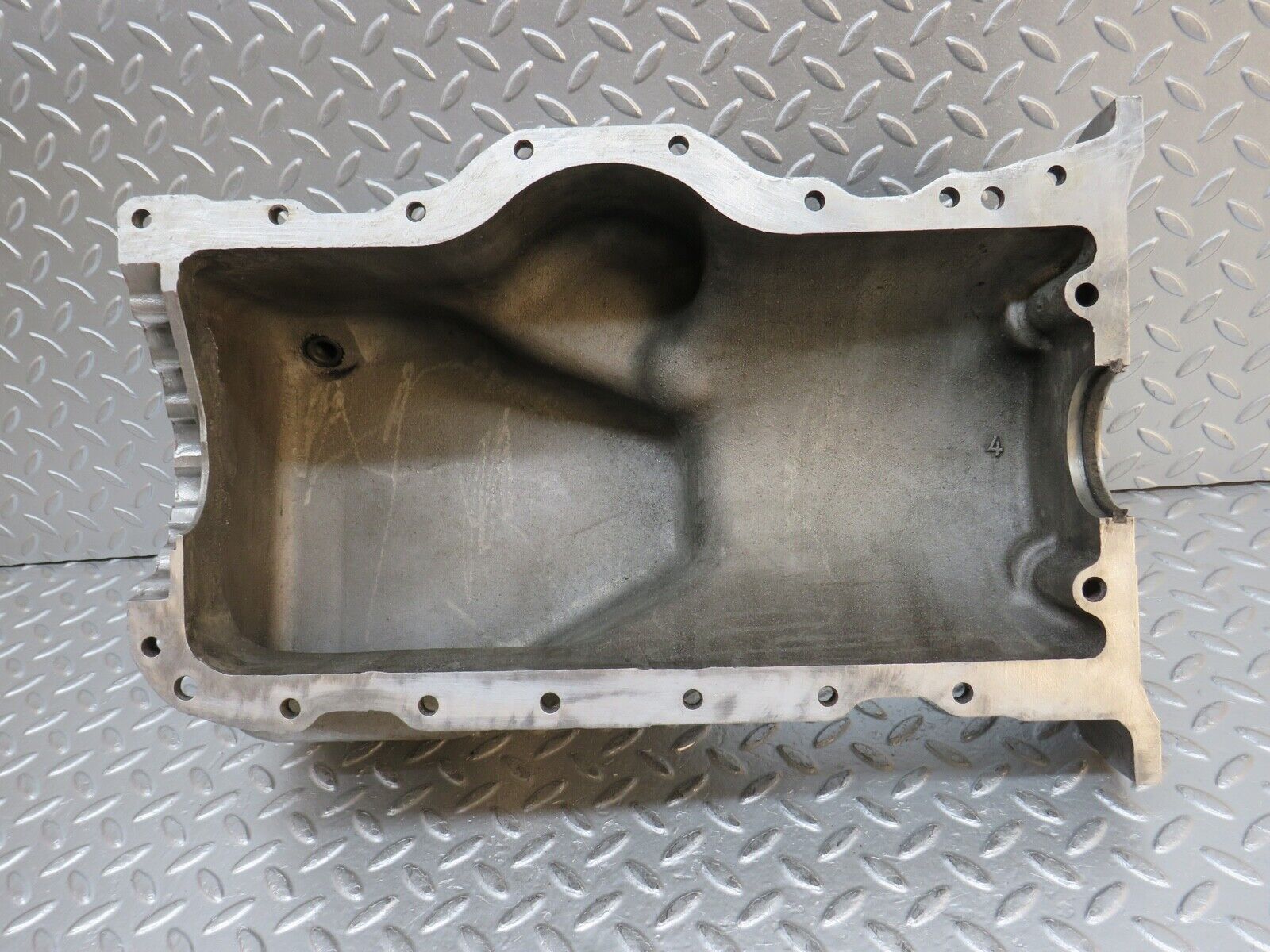 0336 Mercedes-Benz W120 180D Ponton Engine Oil Pan Aluminium 1810101913