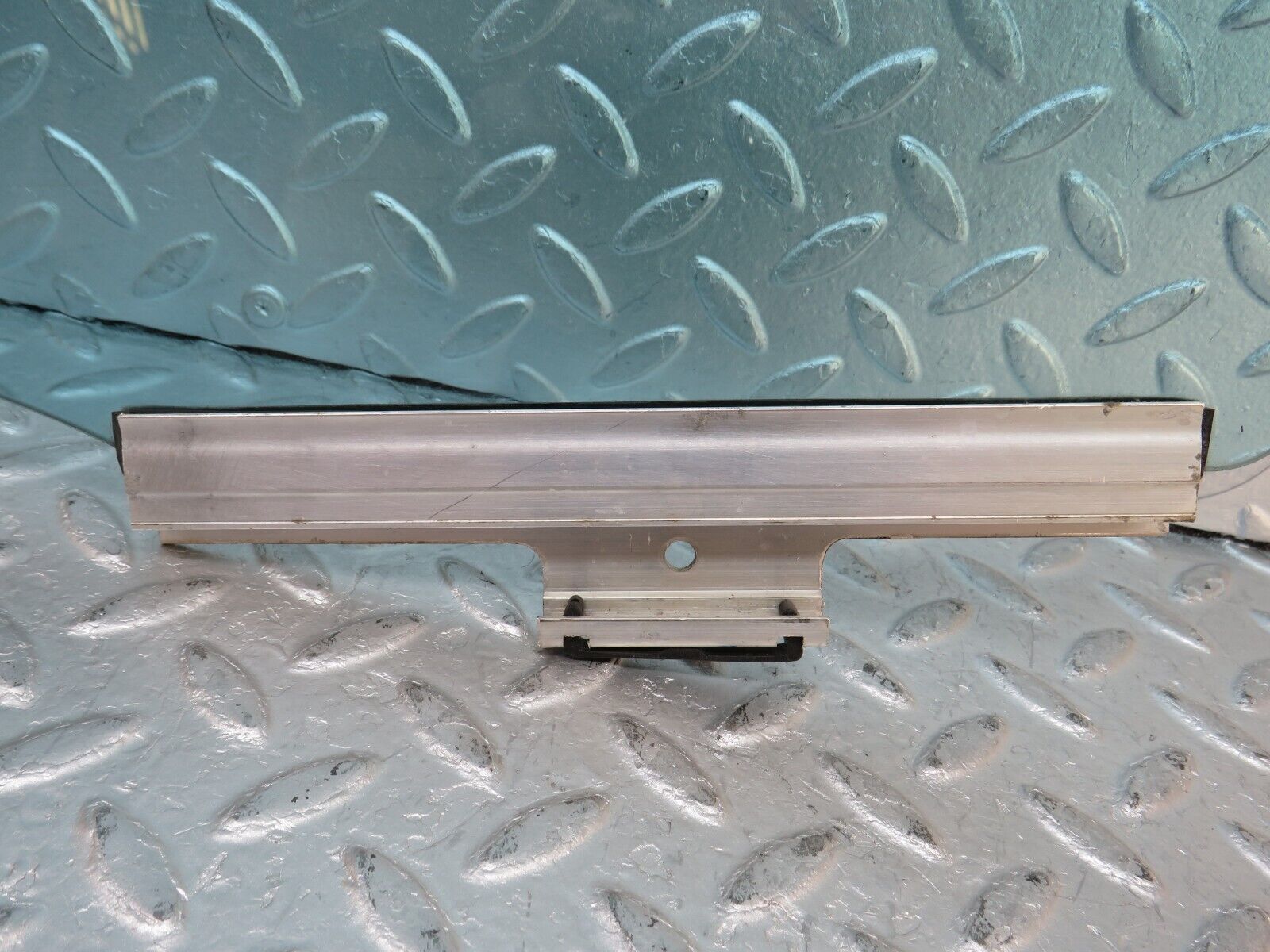 34974 Mercedes-Benz W210 320E Rear Right Door Window Glass