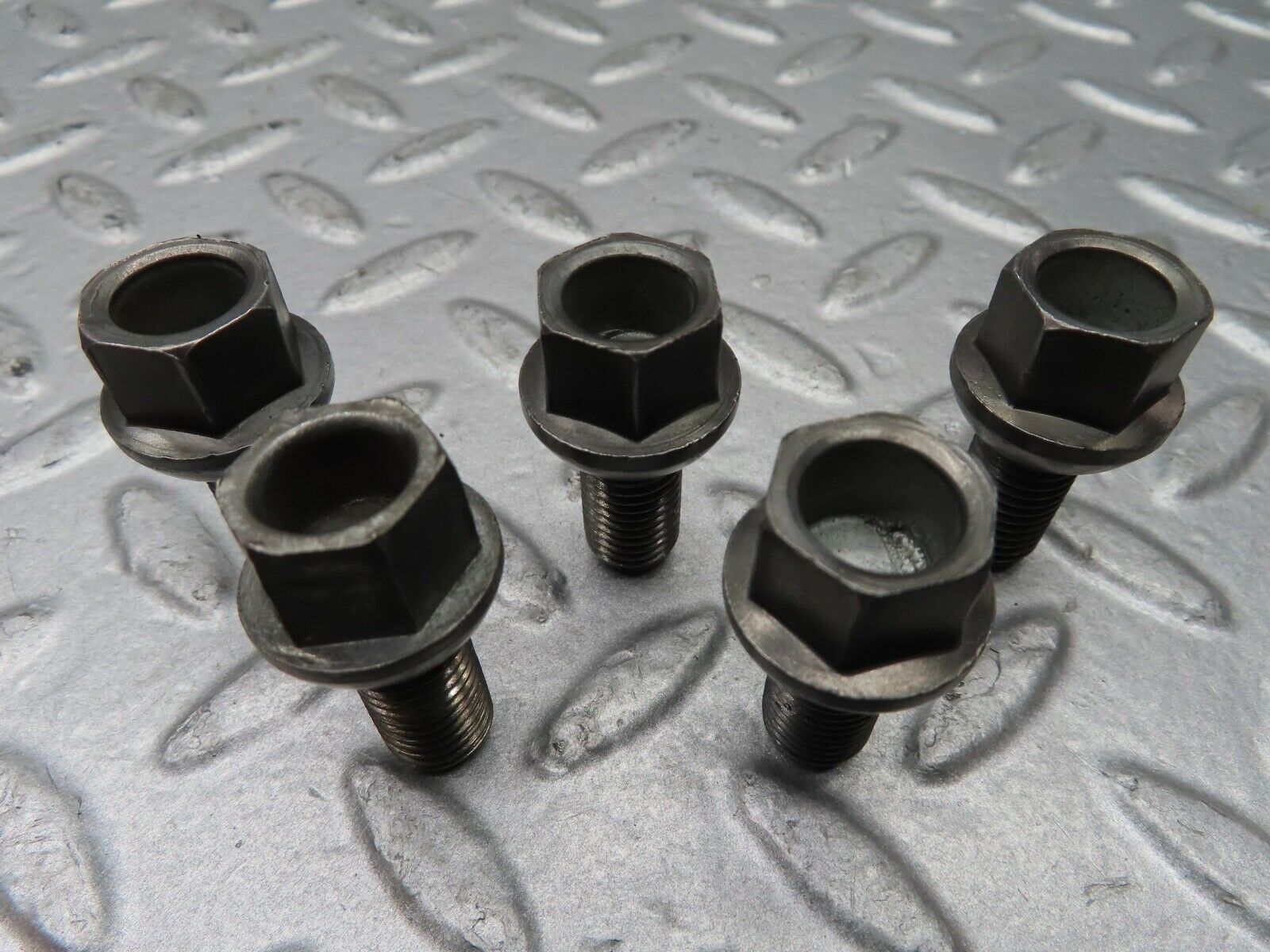 20533 Mercedes-Benz 5x Alloy Wheel Lug Bolt M12x1.5
