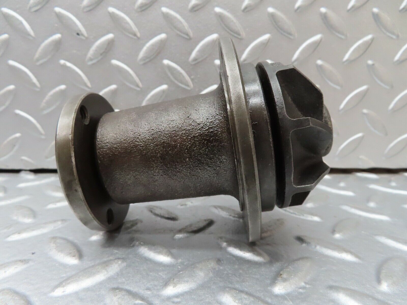 18734 Mercedes-Benz W120 W121 Ponton Water Pump