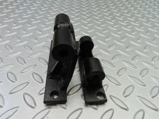 6821 Mercedes-Benz S124 E220 Wagon Air Con Compressor Bracket Holder