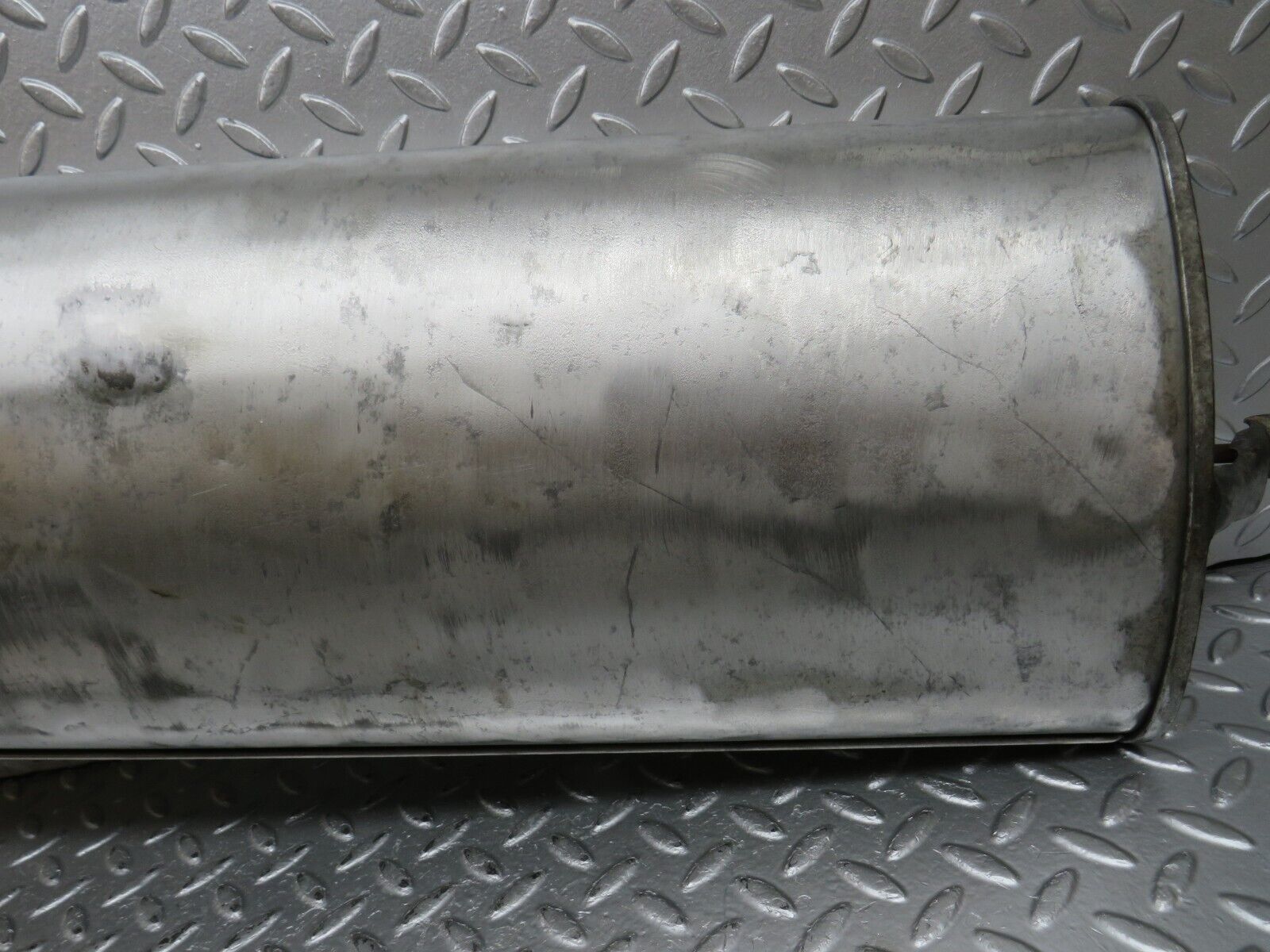 31317 Mercedes-Benz S124 220TE Wagon Exhaust Rear Silencer 1333 000047