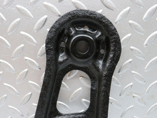 28515 Mercedes-Benz S123 Wagon Rear Suspension Axle Mounting Bracket