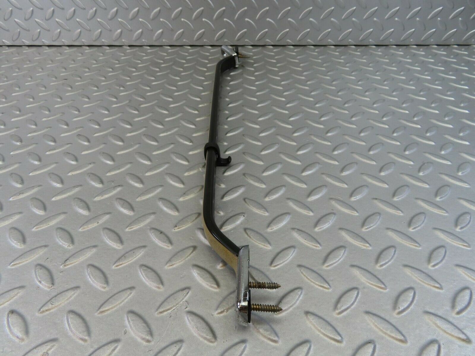 7303 Mercedes-Benz W116 450SE Interior Roof Grab Handle Rear