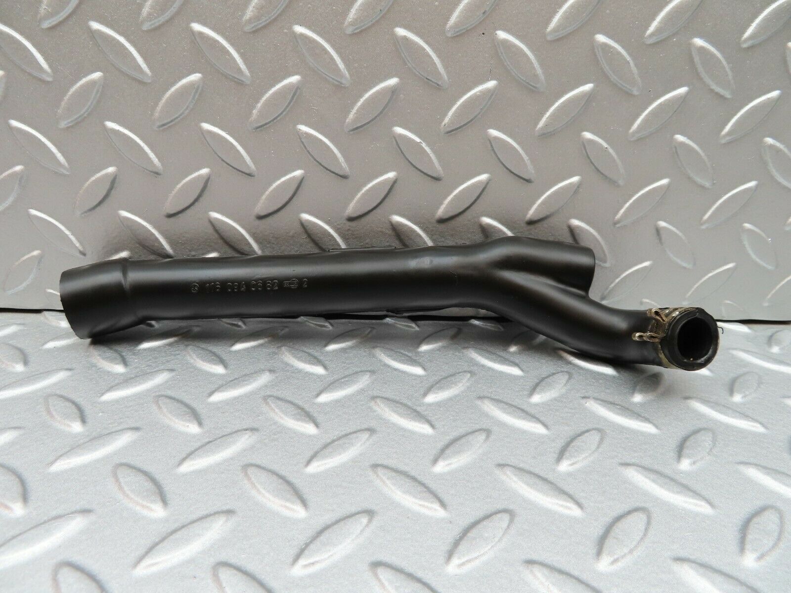 5047 Mercedes-Benz R107 350SL Coupe Air Intake Breather Hose 1160940682