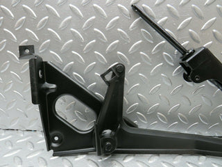 23061 Mercedes-Benz C123 230CE Coupe Handbrake Regulator