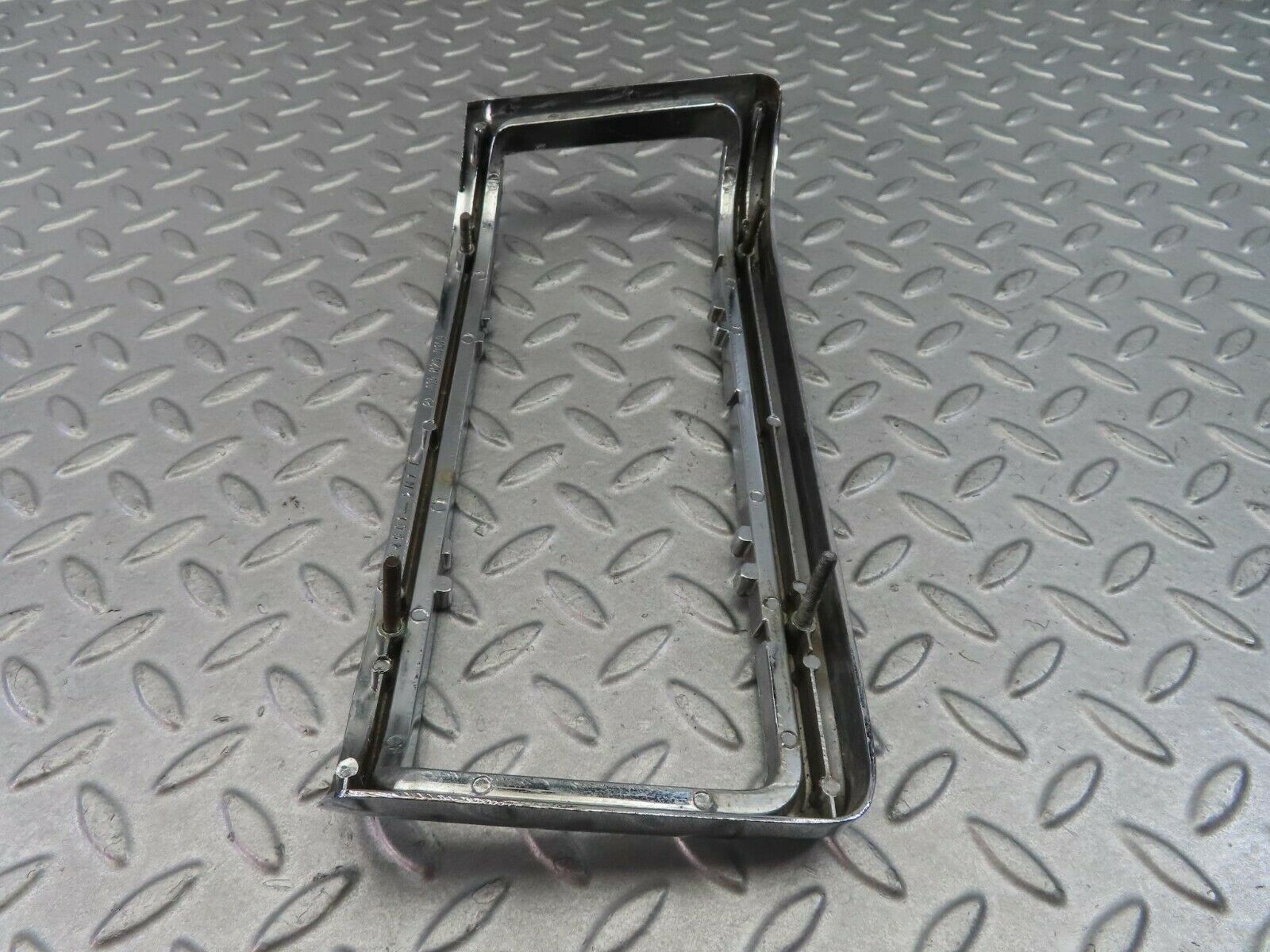 8485 Mercedes-Benz W115 Tail Light Chrome Frame Left 1158260159