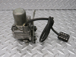 32713 Mercedes-Benz S124 300TE Wagon Cruise Control Actuator 0025458632