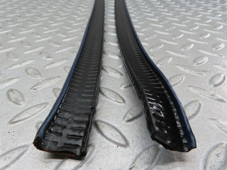 17520 Mercedes-Benz W116 450SEL Rear Door Inner Top Seal Pair Blue