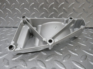 34686 Mercedes-Benz W124 260E Alternator Generator Mount Bracket 1031550435