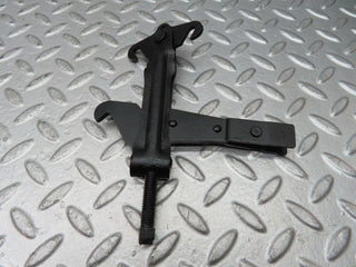 21026 Mercedes-Benz W114 250CE Coupe Handbrake Regulator