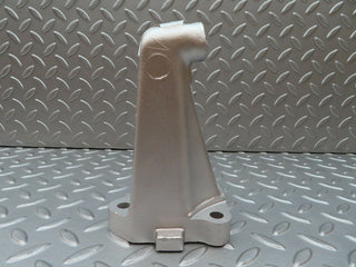 3832 Mercedes-Benz S123 200T Wagon Engine Mount Bracket Right Side 1022230304