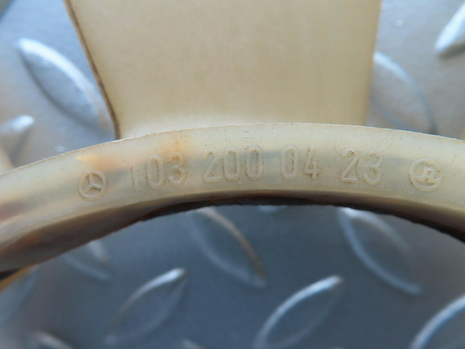 16328 Mercedes-Benz W124 260E Engine Cooling Fan 1032000423