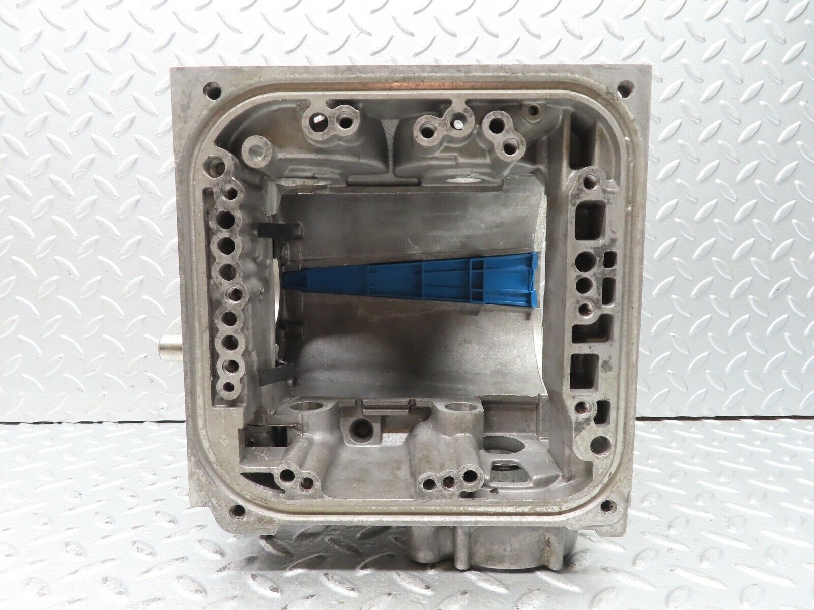 19773 Mercedes-Benz W123 722.122 Automatic Gearbox Housing 1162710301