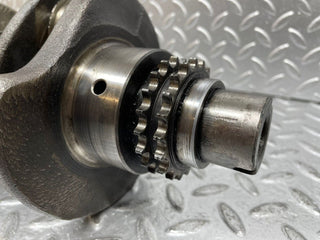 0349 Mercedes-Benz W123 220D Crankshaft  61504