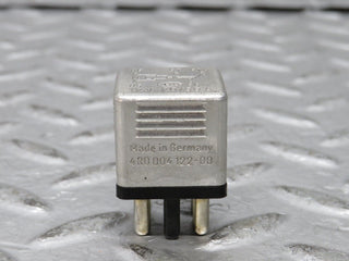 27198 Mercedes-Benz W123 280E Multi Purpose Relay 0015420219