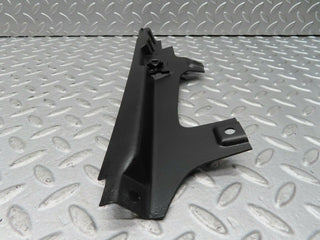 16657 Mercedes-Benz C107 380SLC Rear Right Inner Window Seal Holder Bracket