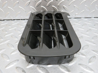 29369 Mercedes-Benz W124 230E Rear Air Intake Vent Right 1248370242