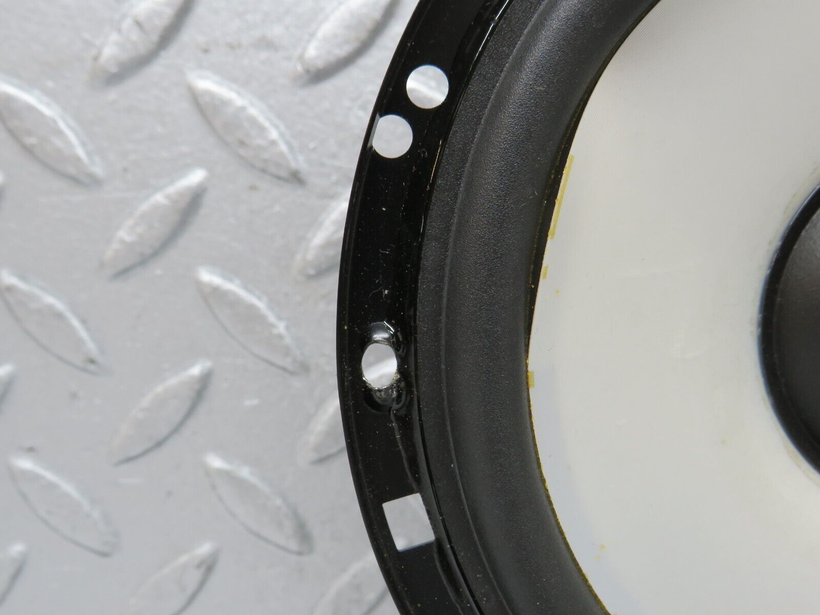 37863 Mercedes-Benz A124 320E Cabriolet Front Left Door Speaker Blaupunkt 7606254000