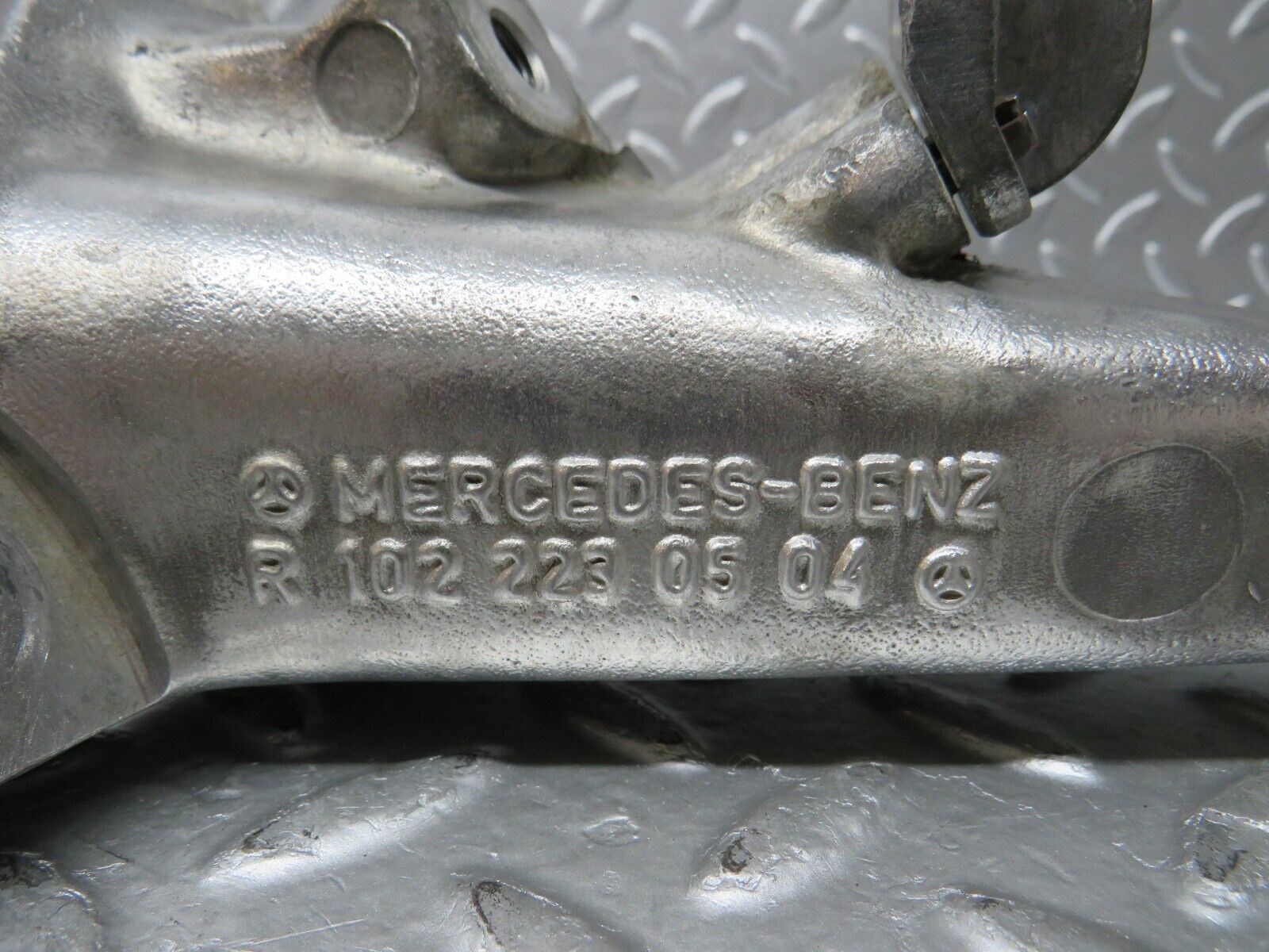 29864 Mercedes-Benz W123 230E Engine Mount Bracket Left Side 1022230504