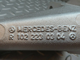 3832 Mercedes-Benz S123 200T Wagon Engine Mount Bracket Right Side 1022230304