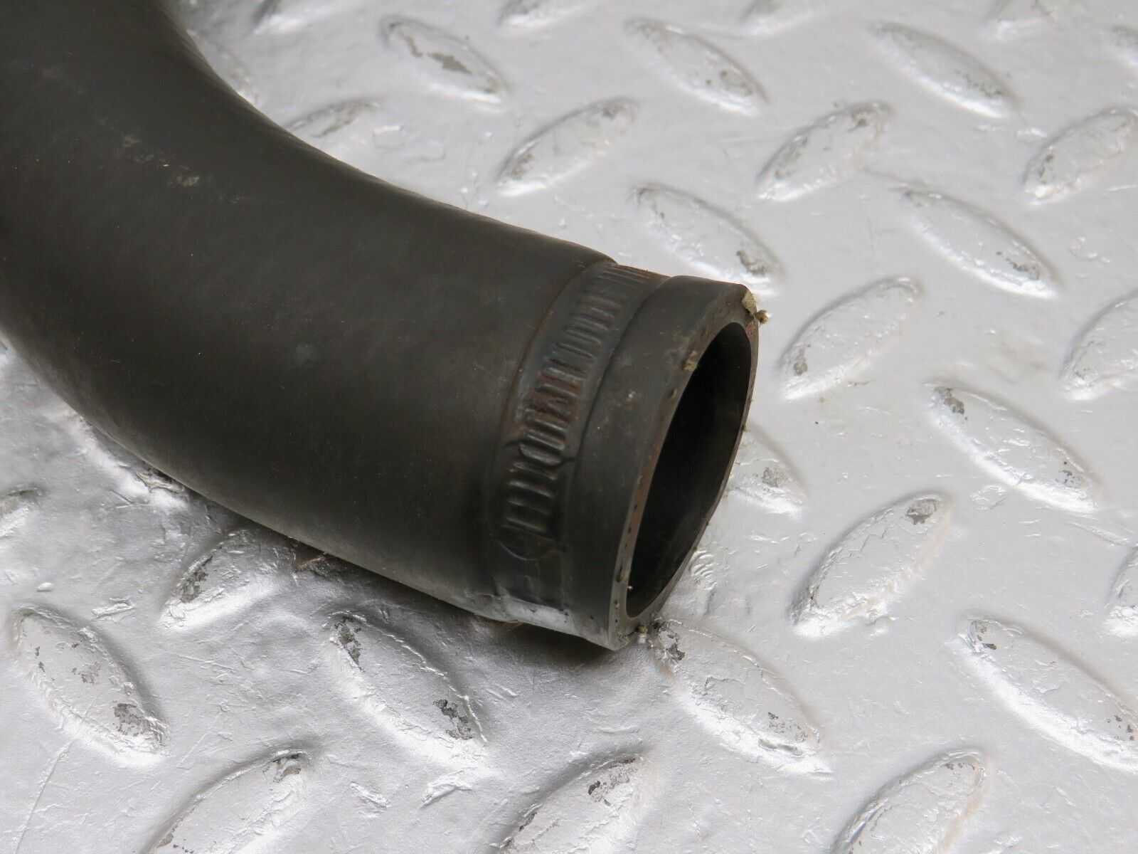 40578 Mercedes-Benz W123 300D Radiator Hose Pipe 1235010082
