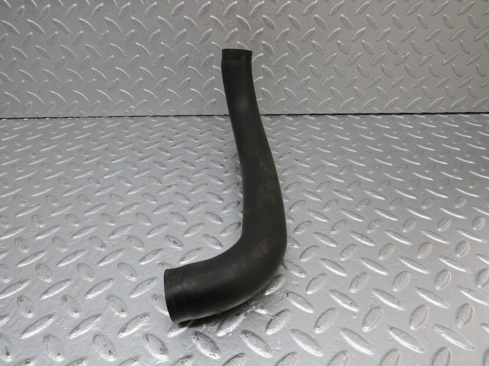 40577 Mercedes-Benz W123 300D Radiator Hose Pipe 1235011882