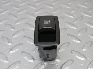 32744 Mercedes-Benz W245 Rear Right Electric Window Switch 2518200510