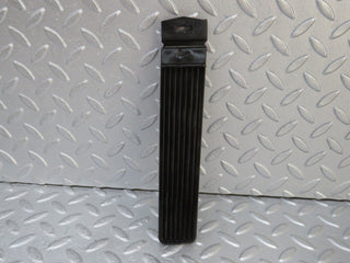 37046 Mercedes-Benz C126 420SEC Coupe Accelerator Pedal No Rubber 1263000504 1265400750