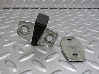 29572 Mercedes-Benz W124 230E Door Lock Latch