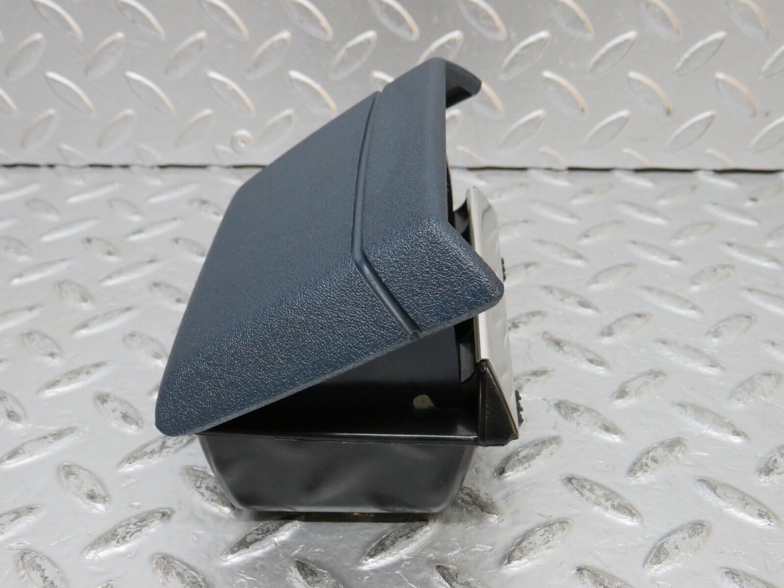 31966 Mercedes-Benz W123 230E Rear Door Ashtray Blue