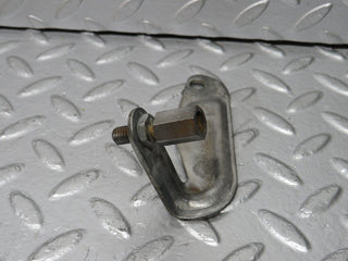 31163 Mercedes-Benz W123 200D Accelerator Cable Bracket