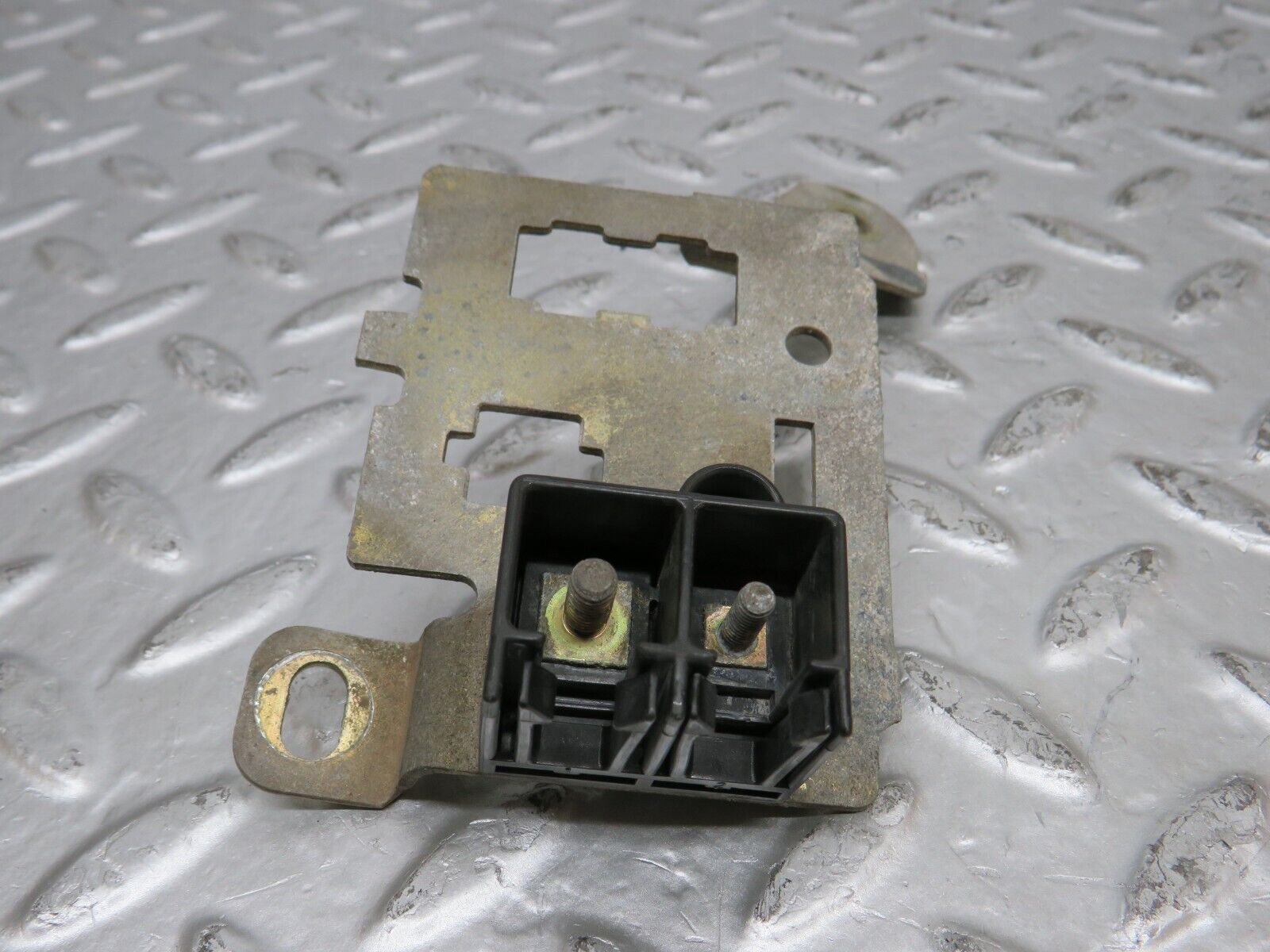 26386 Mercedes-Benz C124 220CE Cable Connect Holder & Cover 1245460881