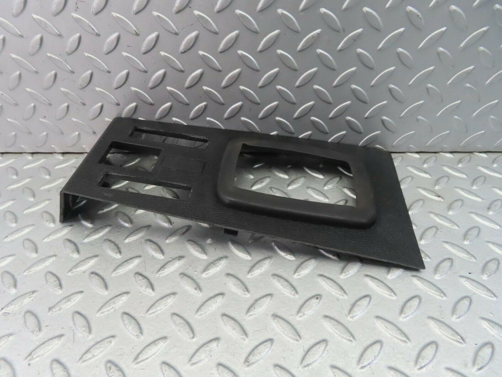 8565 Mercedes-Benz W123 Centre Console Panel 1236837736
