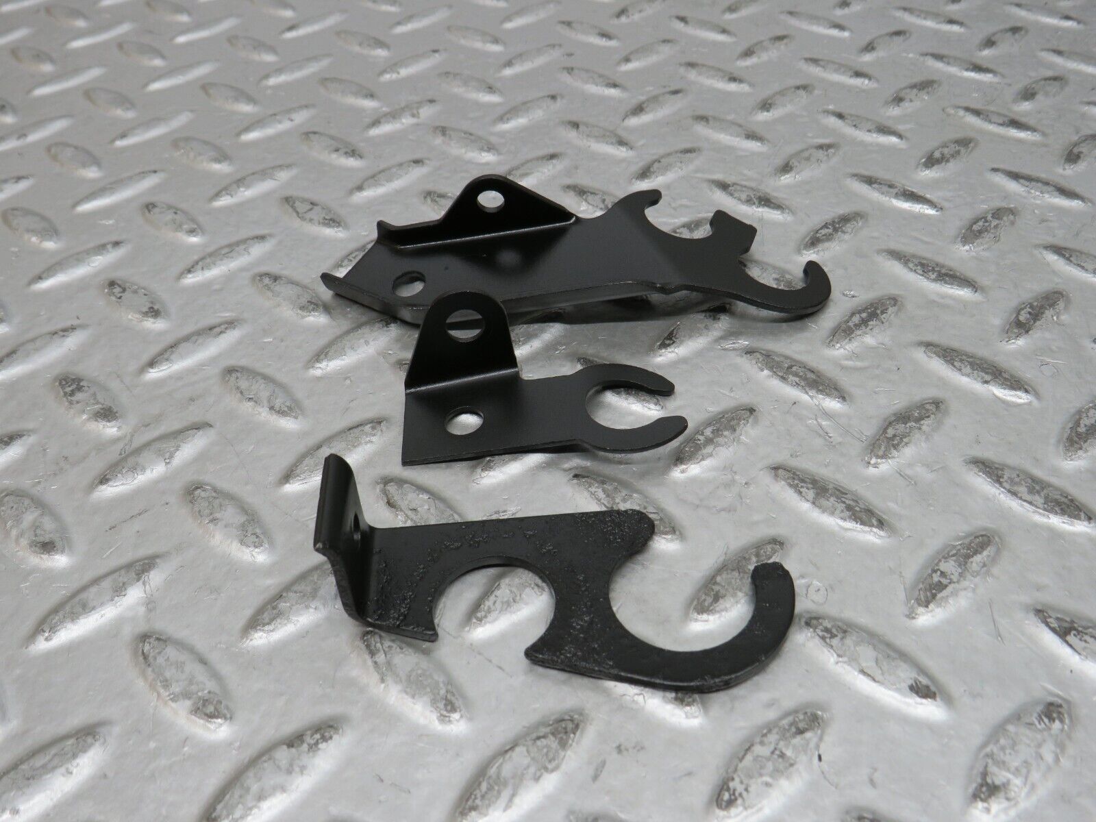 28498 Mercedes-Benz S123 240D Wagon Wire Cable Bracket