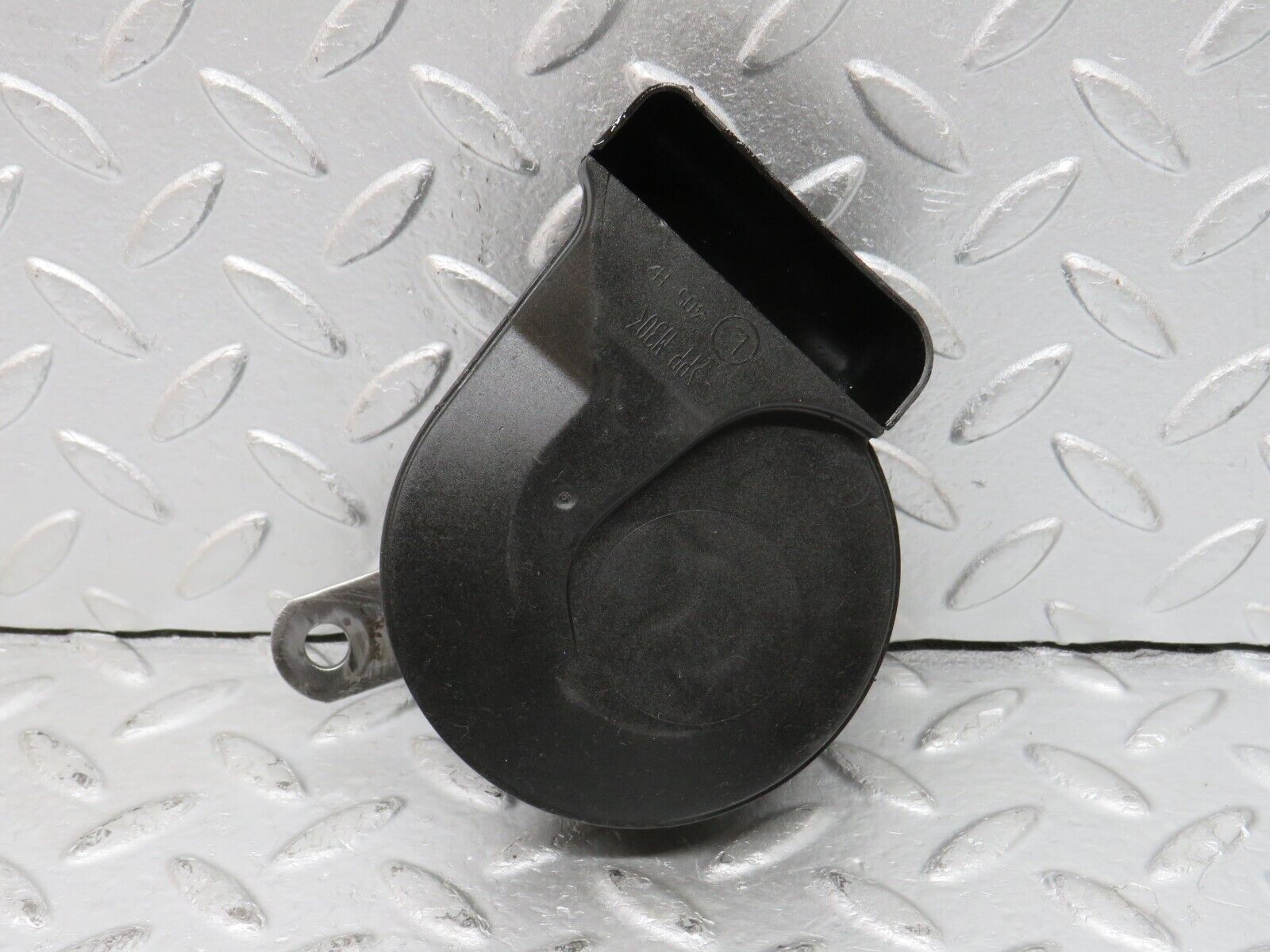 33469 Mercedes-Benz W202 C180 Horn AM80-R