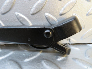 29920 Mercedes-Benz W123 230E Wiper Arm Bosch Left 3399990553