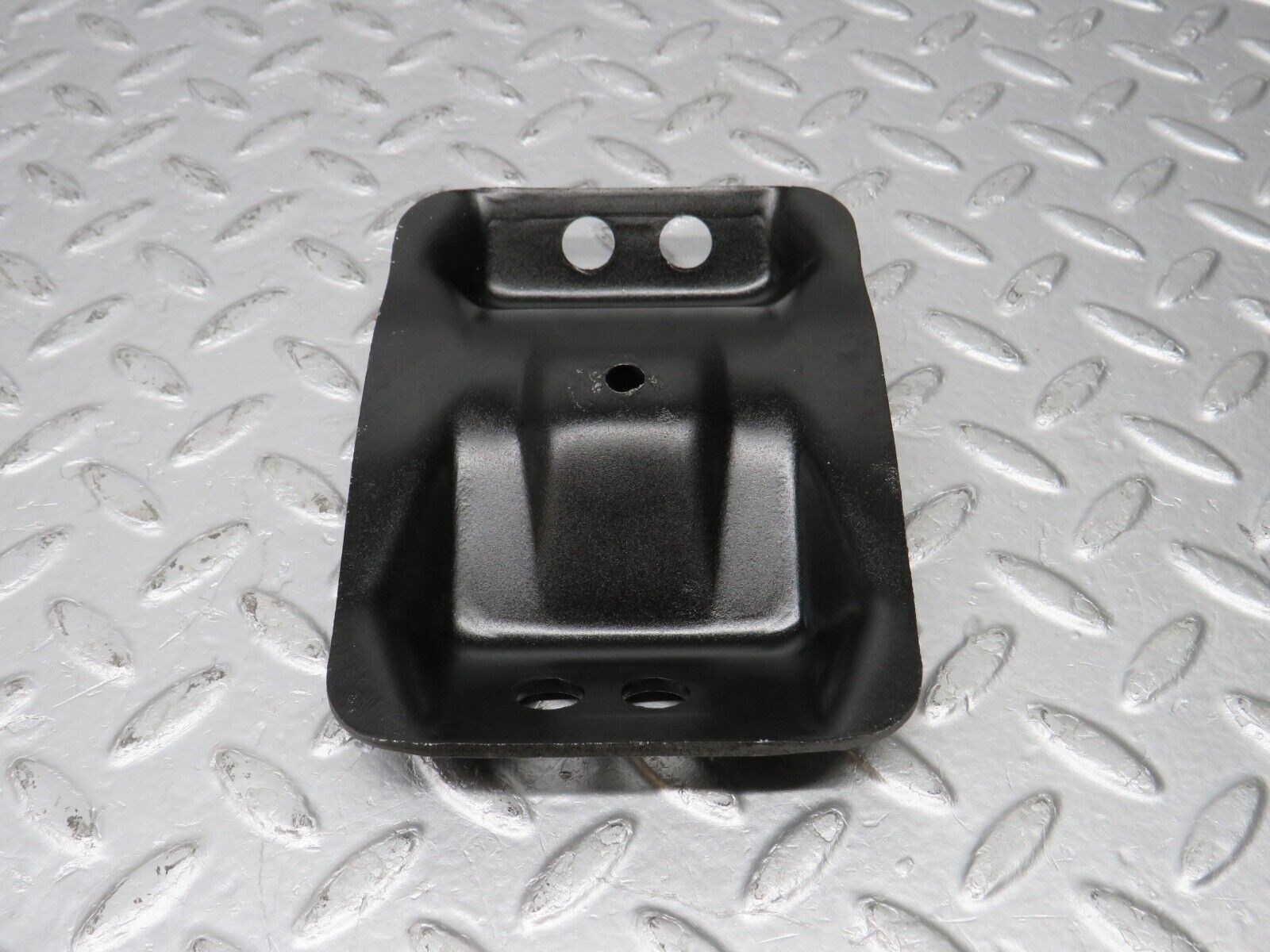 39730 Mercedes-Benz R129 320SL Coupe Cardan Shaft Prop Shaft Bracket