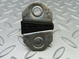 6758 Mercedes-Benz S124 E220 Wagon Door Lock Latch