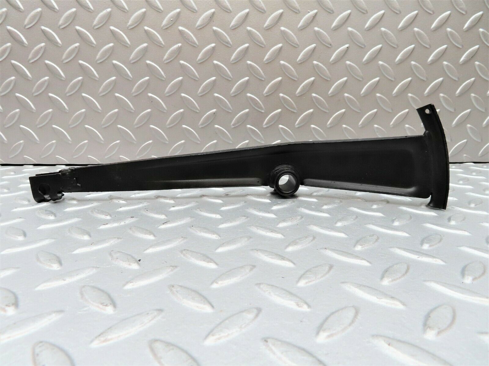 3636 Mercedes-Benz W108 280SE Brake Arm