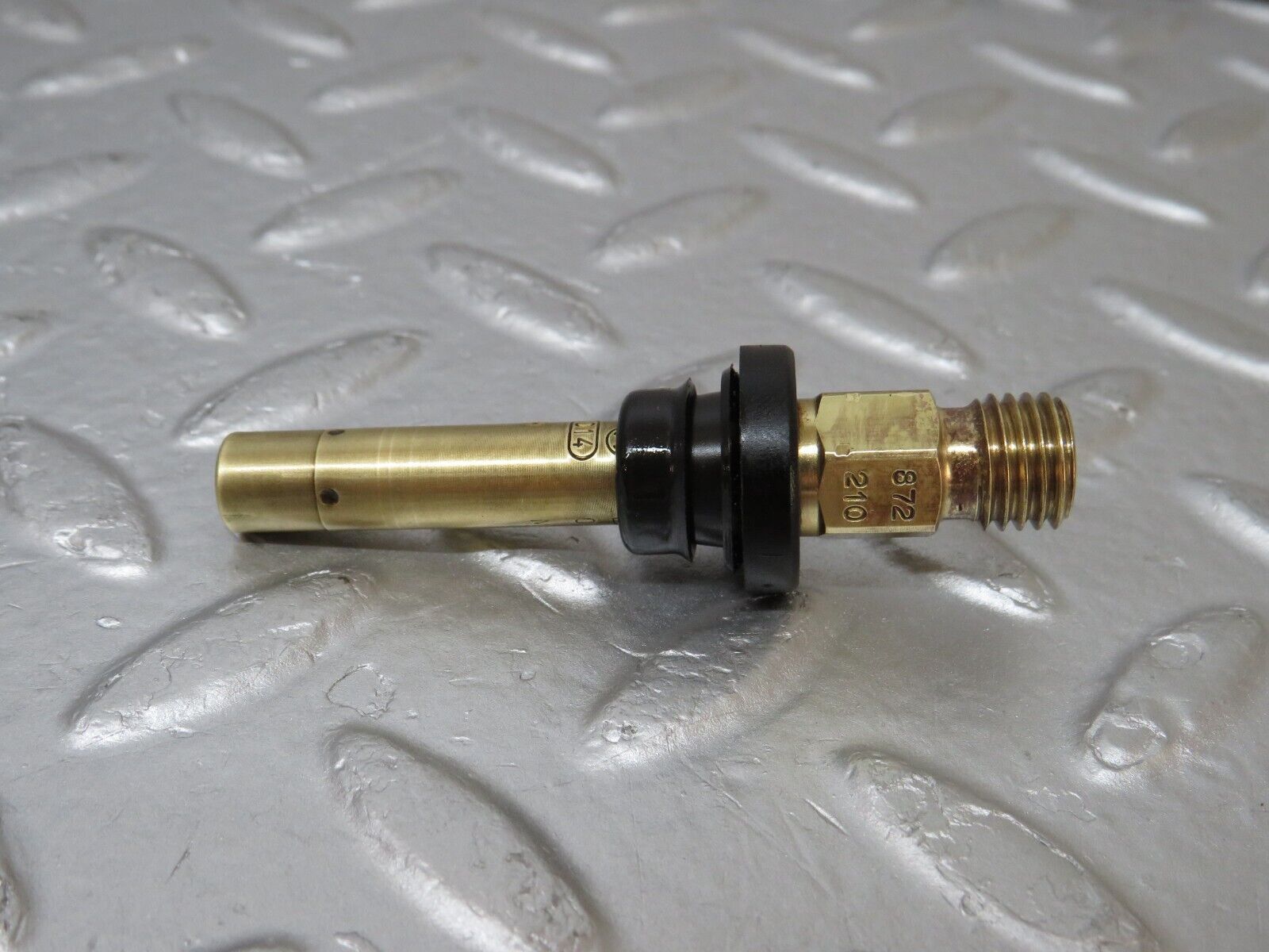 34471 Mercedes-Benz C126 380SEC Coupe Fuel Injector Bosch 0437502047