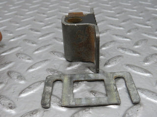 27945 Mercedes-Benz W123 280E Door Lock Latch Right Side